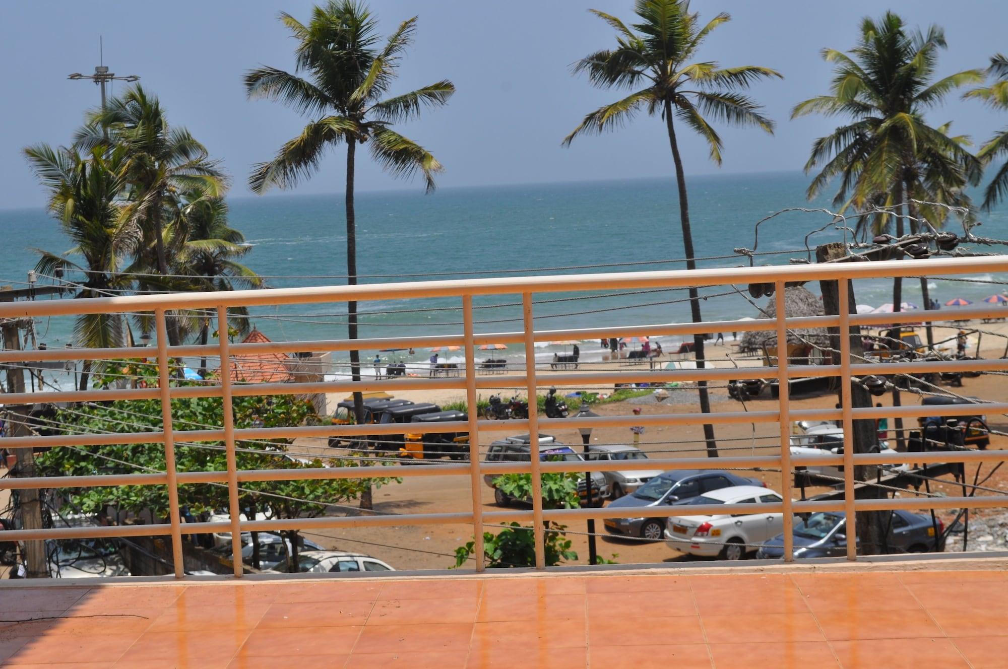 Marine Palace Beach Hotel Kovalam Exterior foto